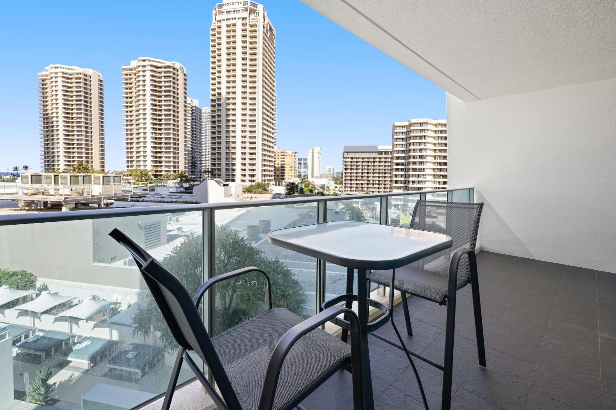 גולד קוסט H-Residences Private Apartments - Hosted By Coastal Letting מראה חיצוני תמונה